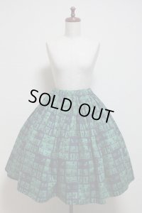 ハンドメイドギャザースカート【お部屋柄・60c丈】