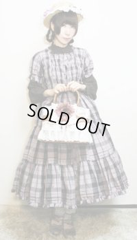 前ボタンピンタックティアードOP【あずきミルクチェック】