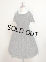 【Sale 50％ OFF】シャーリング３段ティアードＯＰ【クラシック柄】
