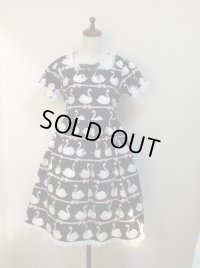 【Sale30%オフ】デイリーワンピース【スワン柄黒×白レース】【ややハイウエスト・93c】