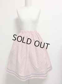 ハンドメイドスカート【ストライプ赤×紺波テープ  57c丈】