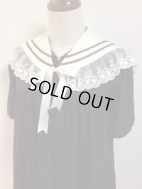 セーラー付け衿2【生成×茶ライン×生成レース】