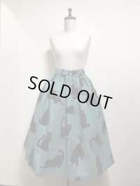 ハンドメイドスカート【ねこ柄グリーン・67ｃm丈】