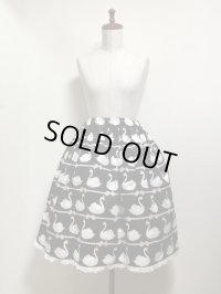 ハンドメイドスカート【スワン柄・57ｃm丈】