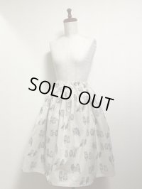 ハンドメイドギャザースカート【ふくろう柄・生成系・58ｃm丈】
