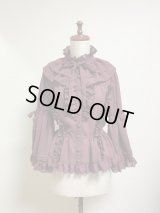 【30%オフ】ケープ衿付きスタンドカラーブラウス（姫袖）【ボルドー】