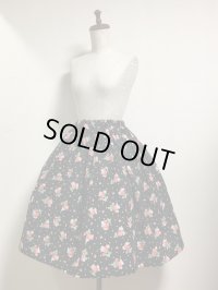 ハンドメイドギャザースカート【イチゴ柄・60ｃm丈】