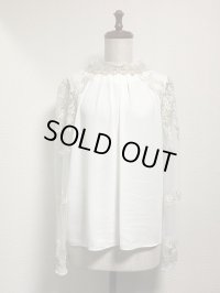 【50％OFF】セレクト品ブラウス(8)【シースルー袖】