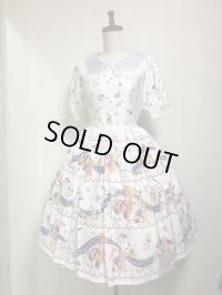 【50％OFF】くまのハッピーマーチOP【オフ白系】