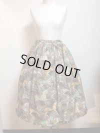 ハンドメイドギャザースカート【木馬柄・カーキ・65ｃm丈】　