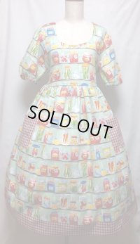 デイリーワンピース【カラフルキッチン柄・ミント系・１０６c丈】
