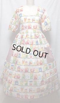 デイリーワンピース【カラフルキッチン柄・オフ白系・１１０c丈】