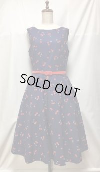 【セレクト商品】チェリー柄ワンピース【紺系・93c丈・送料込】