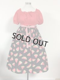 デイリーシャーリングワンピース【スイカ柄黒系×赤カットソー・100c丈】