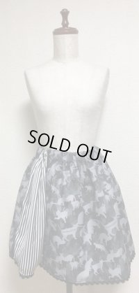 【Sale30％OFF】ネコ迷彩柄ハンドメイドスカート【ストライプ切替・38ｃm丈】　