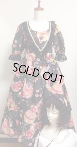デイリーワンピース+ヘッドドレス・コサージュセット【和柄黒手毬・120ｃ丈】