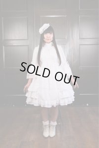 【30％オフ】スタンドカラーベビードールワンピース【白・レギュラーサイズ】