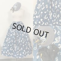 【新春企画】スカート＋ベレー＋手袋セット【ネイビー音符セット・スカート70c丈】