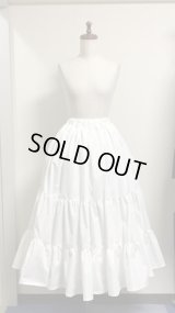 ３段ティアードスカート【ロング80ｃｍ丈・白×シルバーラメストライプ】