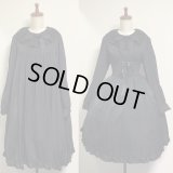 【30％オフ】レースカラードレス【黒×黒襟・レギュラー丈】