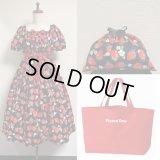 【送料無料】アーリーサマーセットいちご柄黒系【いちご柄ワンピース+イチゴ柄巾着+ミニトートBAG】