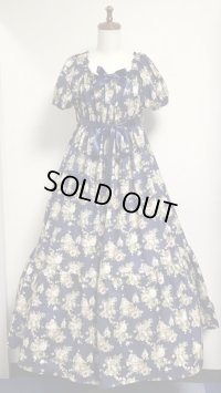 デイリーシャーリングワンピース【紺系花柄・124c丈】