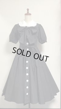 【SALE30％オフ】レトロワンピース【黒×白襟】