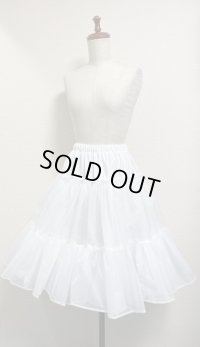【受注商品・KUROOBI】１枚仕立ての遮熱パニエ【48cm丈・白】