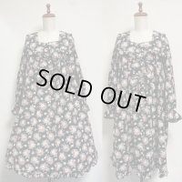【SALE50％オフ】セーラーチュニックワンピース【花柄黒】