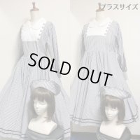 【レギュラーサイズラスト1点！】クラシカルナースワンピース【黒ストライプ（2サイズ展開）】