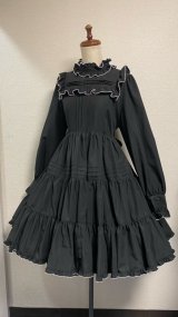 長袖小公女ドレス【黒・ピコフリル】