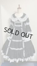 【ラスト1点】ノスタルジックプリンセスドレス【黒×白レース・レギュラーサイズ】
