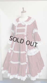 ノスタルジックプリンセスドレス【ボルドー×白レース・プラスサイズ】
