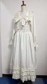 大衿フリルワンピース【生成・ブロード生地】