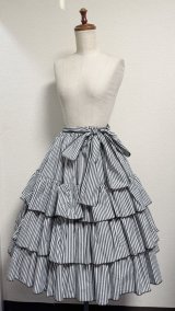 ミルフィーユフリルスカート（レギュラー丈65cm）【黒白ストライプ】