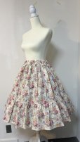 画像1: ハンドメイドギャザースカート【花柄2段白系・60cm丈】 (1)