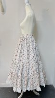 画像4: ハンドメイドギャザースカート【花柄白・83cm丈】