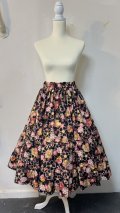 ハンドメイドギャザースカート【和柄黒系・70cm丈】