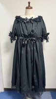 画像3: 【プラスサイズ】ブローチピン付きデイリーシャーリングワンピース【黒無地×ラッセルレース118cm】