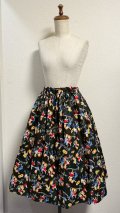 6ハンドメイドギャザースカート【ロカビリー柄黒系・66cm丈】