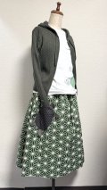 7ハンドメイドギャザースカート【カメポケット和柄　グリーン系　70cm丈】