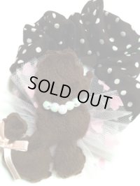 プードルブローチ付きシュシュ【チョコピンク】