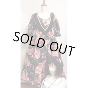 画像: デイリーワンピース+ヘッドドレス・コサージュセット【和柄黒手毬・120ｃ丈】