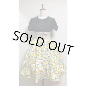 画像: ハンドメイドギャザースカート【レモン柄・白系・60c丈】