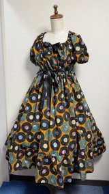 画像: 2デイリーシャーリングワンピース【レコード柄・110cm丈】