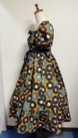 画像4: 2デイリーシャーリングワンピース【レコード柄・110cm丈】
