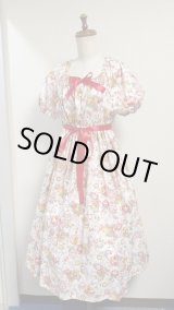 画像: デイリーシャーリングワンピース【和柄花模様オフ白赤系・107cm丈】