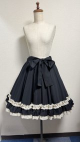 画像: フリルサーキュラーミニスカート【黒無地×生成フリル・53cm丈】