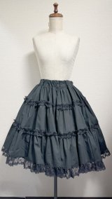画像: ハンドメイド3段ティアードスカート1【黒無地×黒ラッセルレース・55cm丈】
