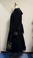 画像16: 王冠刺繍別珍ジャンパースカート【黒】